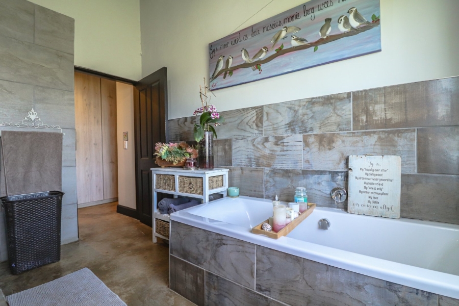 Commercial Property for Sale in La Hoff North West